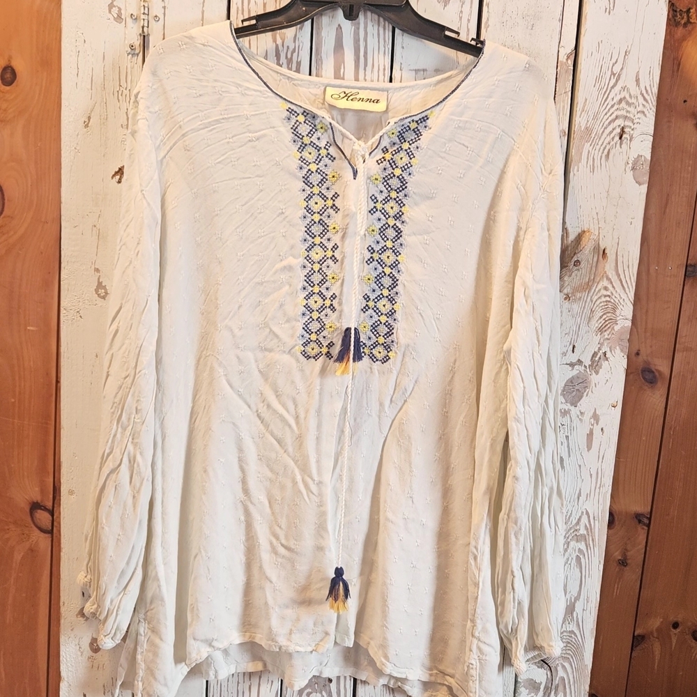 Elegant Women's Cream Top with Blue Accents